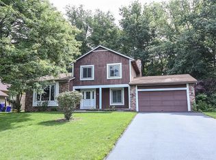 34 Breckenridge Dr, Rochester, NY 14626