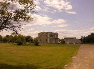 278 Badgerboro Rd, Palmyra, ME 04965