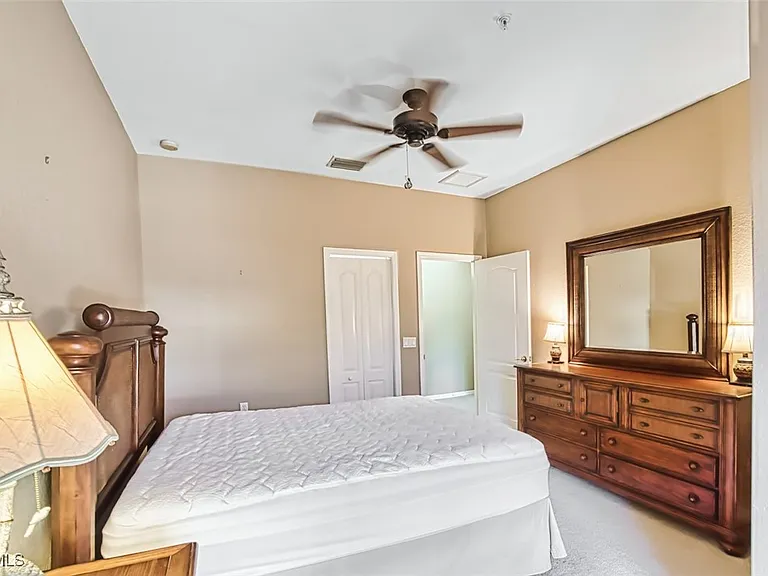 3211 Cottonwood Bnd #705 — Photo 24