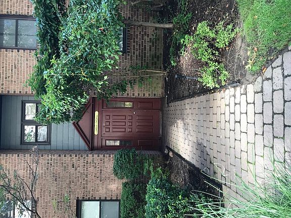3rd image of 550 C North Ave #550C