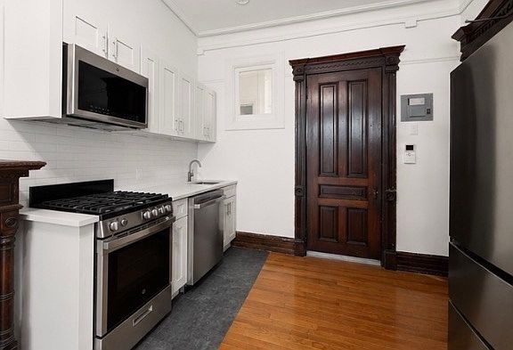 5th image of 533 Washington Ave APT 2A