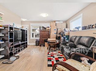 2496B Loseth Rd, Kelowna, BC V1P1E8