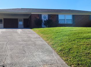 1706 Reed St, Morristown, TN 37813