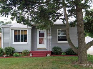 2402 W Callender Ave, Peoria, IL