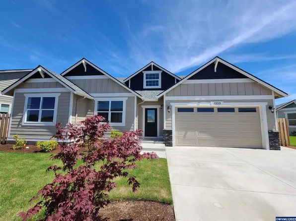 1233 S 10th St, Independence, OR 97351