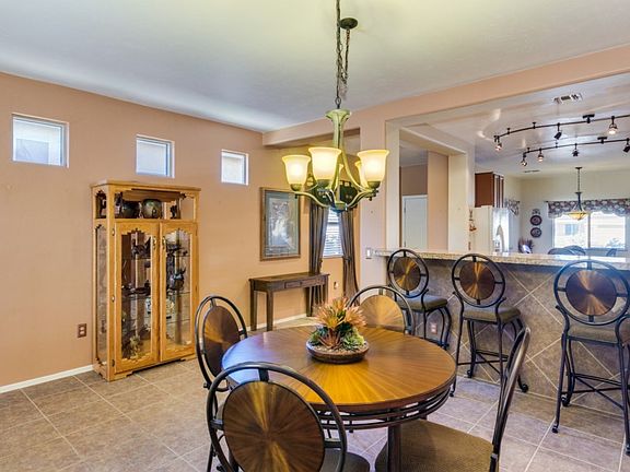 4th image of 1335 W Calle Luis Maria