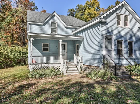 301 Central St, Hudson, MA 01749