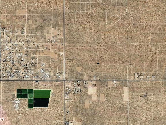 3rd image of 1 Horizon Blvd