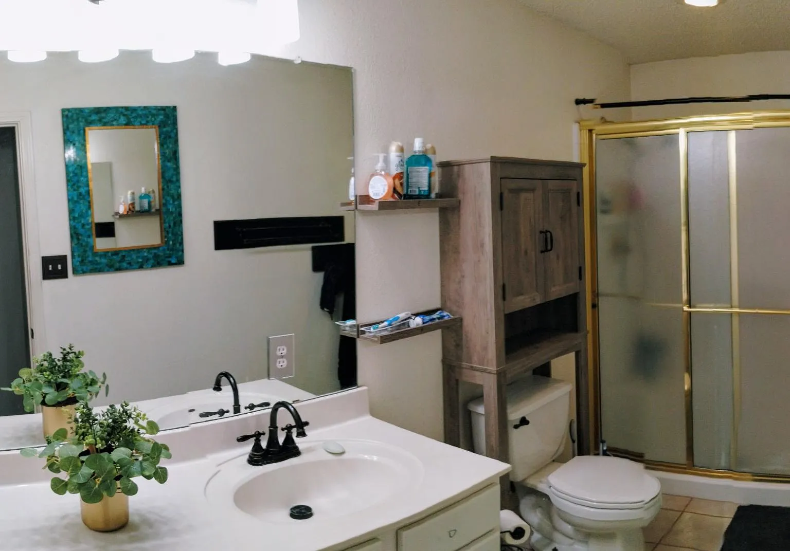 401 Thicket Ln — Photo 1