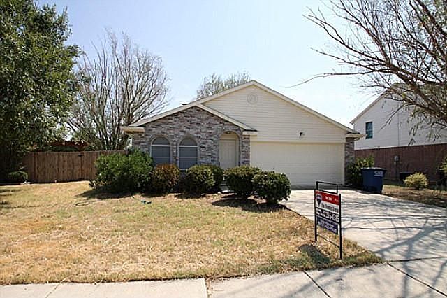 1st image of 1005 Lakeview Ct