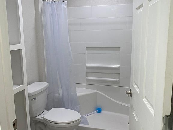 Master bath with shower