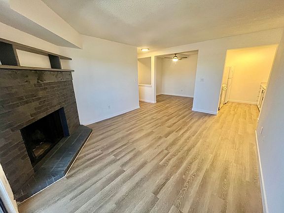 4th image of 14436 E 1st Dr APT B9