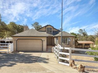 8510 Hautly Ln, Valley Springs, CA 95252