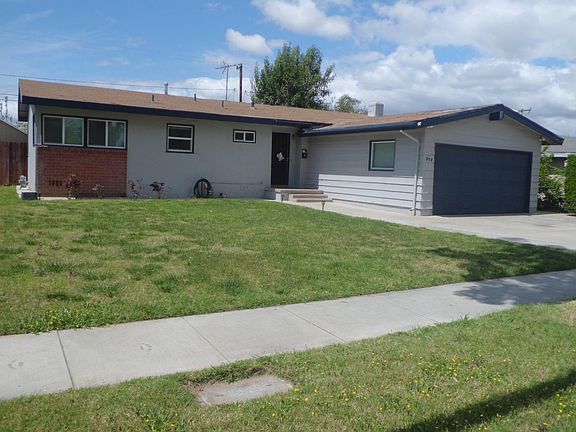3rd image of 317 S Loma Linda Dr
