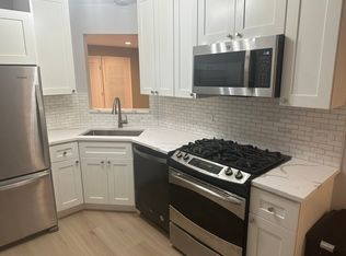 625 Quincy Bridge Ln APT 301, Glenview, IL 60025