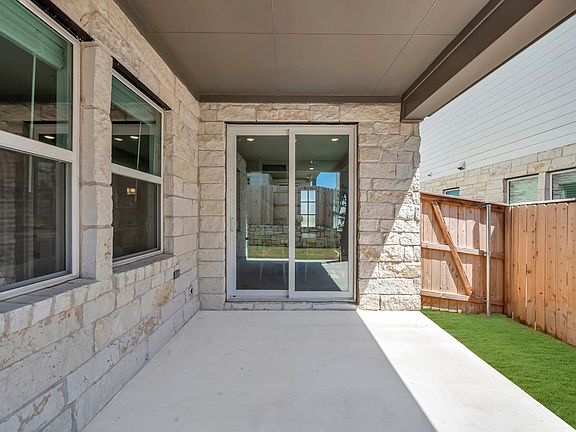 302 Marie Way
