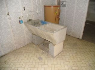 57535 Kennonsburg Rd, Salesville, OH 43778