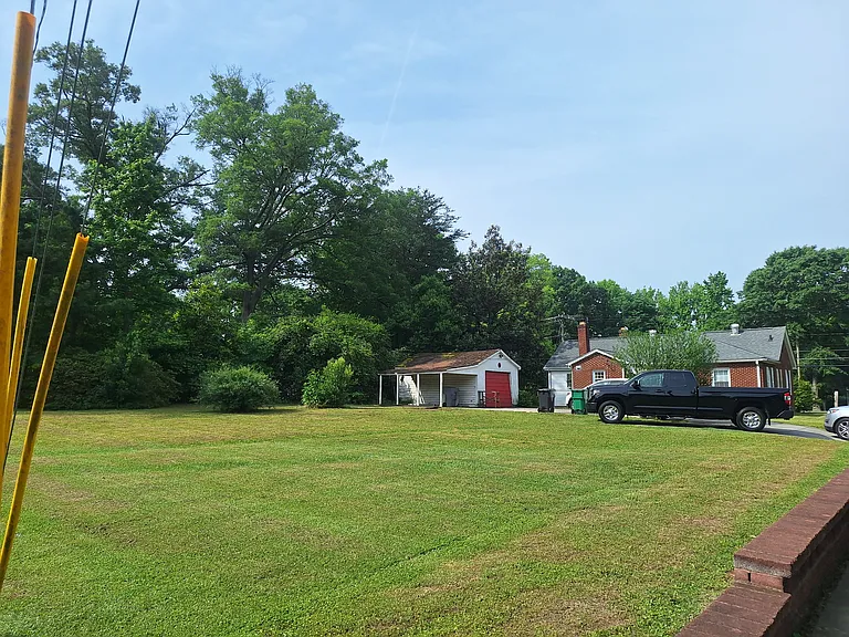 622 W Craighead Rd — Photo 15