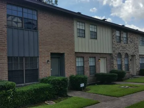 85 E Caldwood Dr APT 12, Beaumont, TX 77707