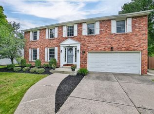 89 Chasewood Ln, East Amherst, NY 14051