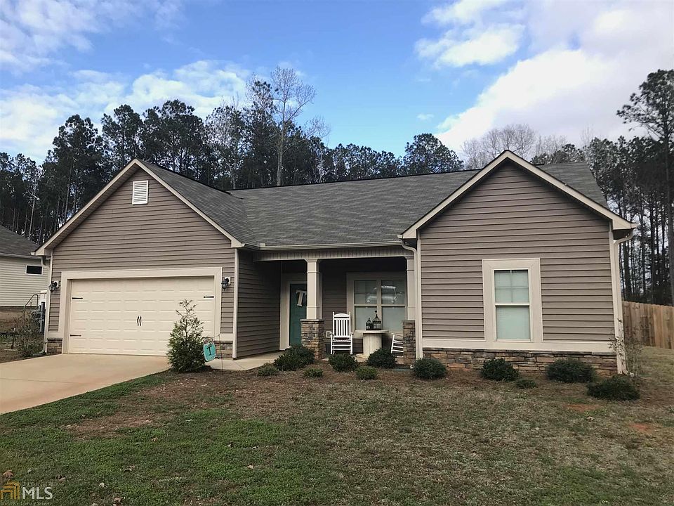 2nd image of 133 Amhurst Dr
