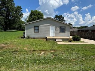 106 Dickerson Ln, Hopkinsville, KY 42240