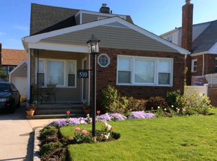510 W Park Ave, Long Beach, NY 11561