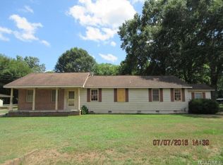 3 Crest Dr, Montgomery, AL 36108