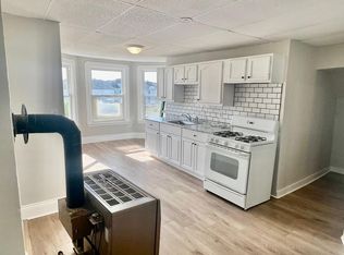 74 Hope St #4N, New Bedford, MA 02745
