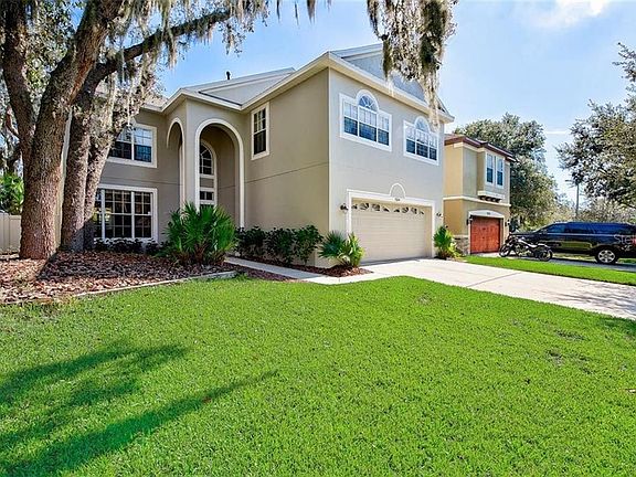 3rd image of 7324 Brightwater Oaks Dr