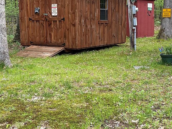 2nd image of 343 Charlie Ln
