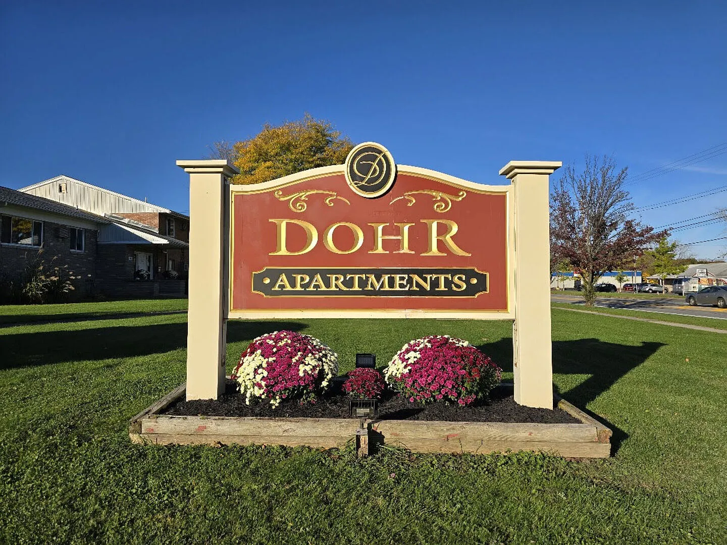 Dohr Apartments — Photo 1