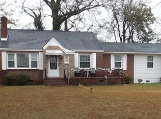 510 Major Dr, Manning, SC 29102