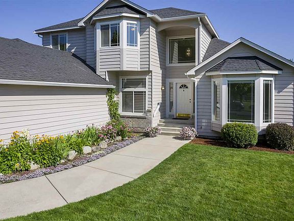 3rd image of 15225 E 18th Ct