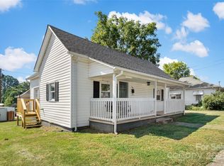 156 6th Em St #6, Marion, NC 28752