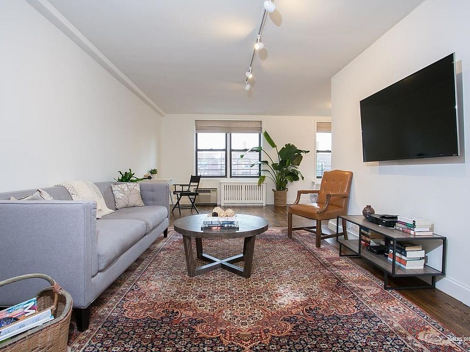 1st image of 599 E 7th St APT 6M