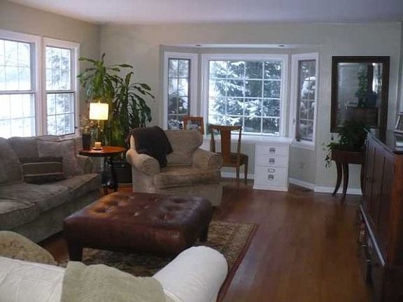 5th image of 5549 Thompson Rd