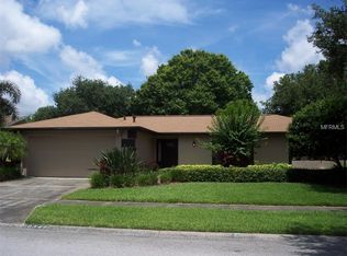 10346 95th St, Seminole, FL 33777