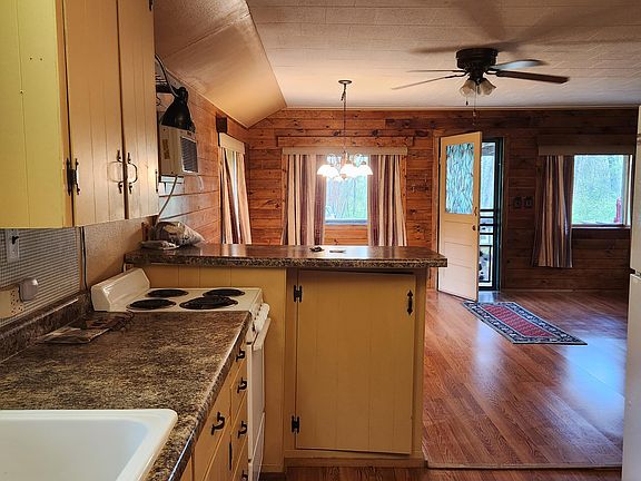 5th image of 11333 N Willow Ave