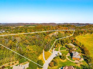 402 Lake Valley Dr, Franklin, TN 37069