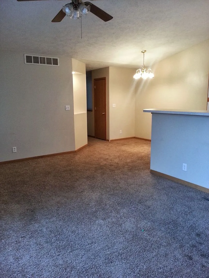 3140 NW 7th St Duplex — Photo 4