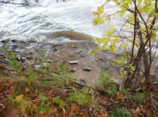 6186 Silver Beach Rd, Cheboygan, MI 49721