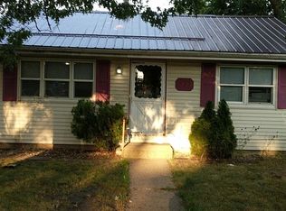 1326 N Olive St, South Bend, IN 46628