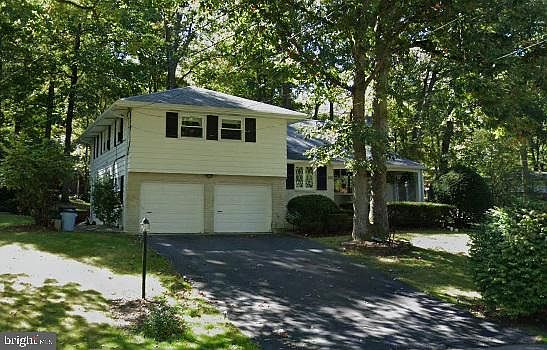 1st image of 430 Park Ln