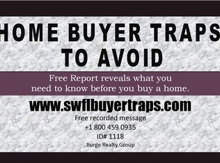 3711 7th Ave NW, Naples, FL 34120