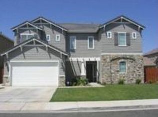 669 Seaport Village Dr, Livingston, CA
