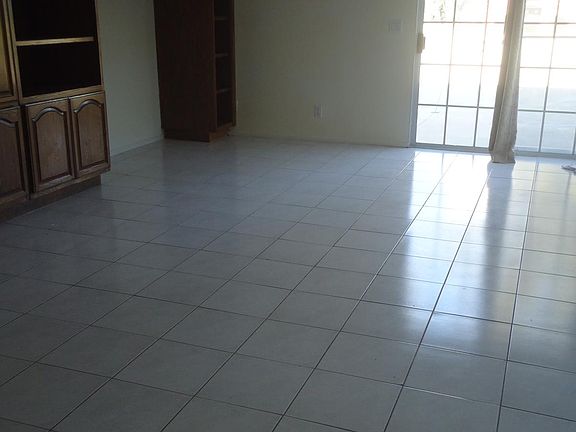 5th image of 24213 Hatteras St
