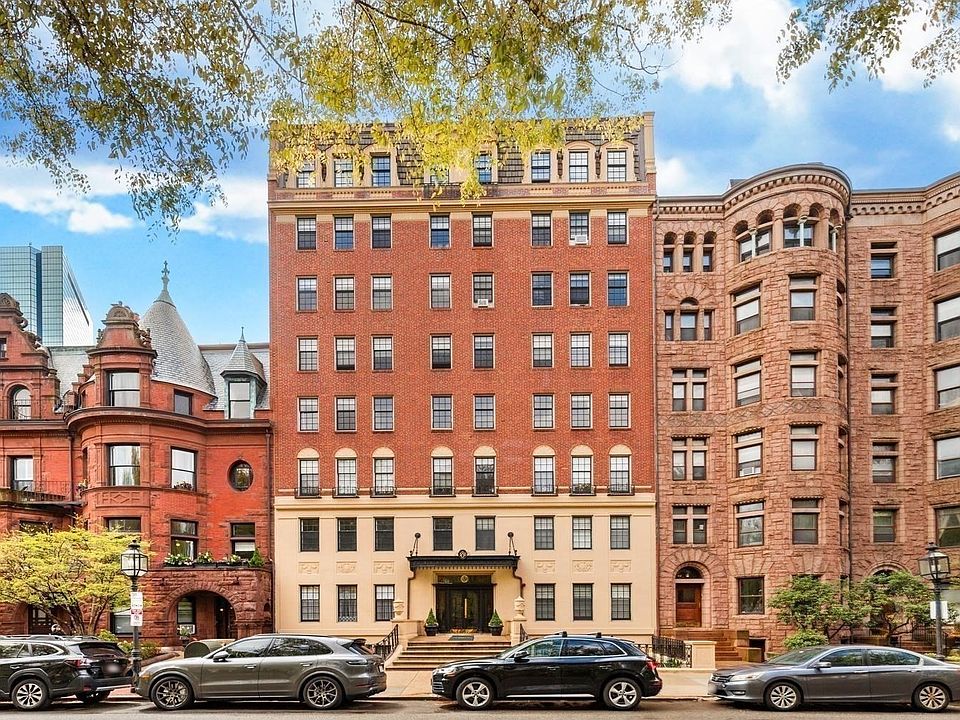 1st image of 180 Commonwealth Ave APT B