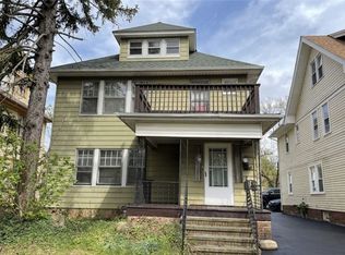 2201 Oakdale Rd, Cleveland Heights, OH 44118