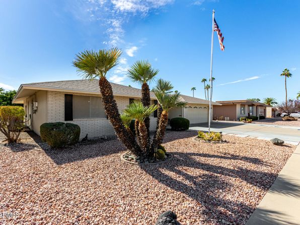 9719 W Newport Dr, Sun City, AZ 85351